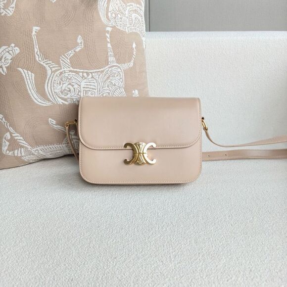 Celine Women Pre-Loved Bag Very Good Condition - Picture 2 of 8